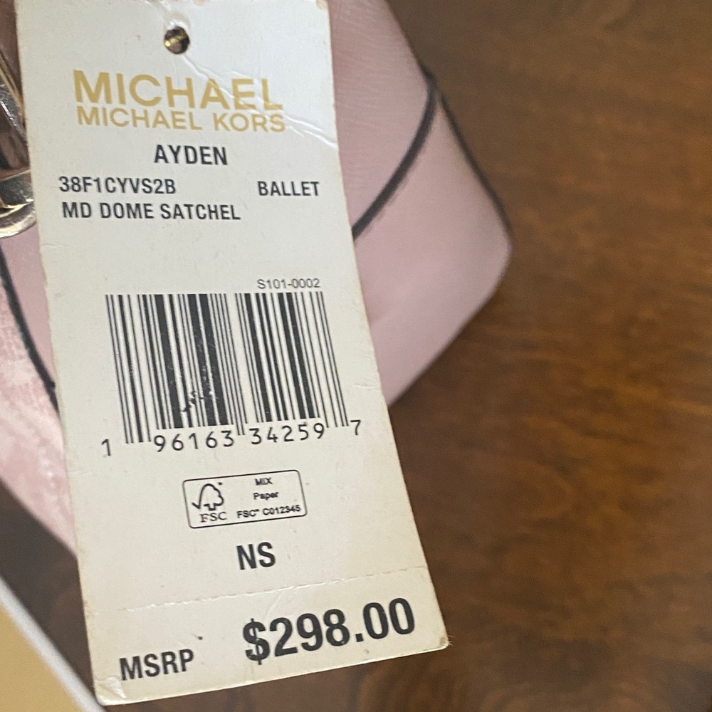 Michael Kors Blush Satchel - Picture 4 of 10